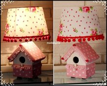 Design-lamp-dots-pink-roses